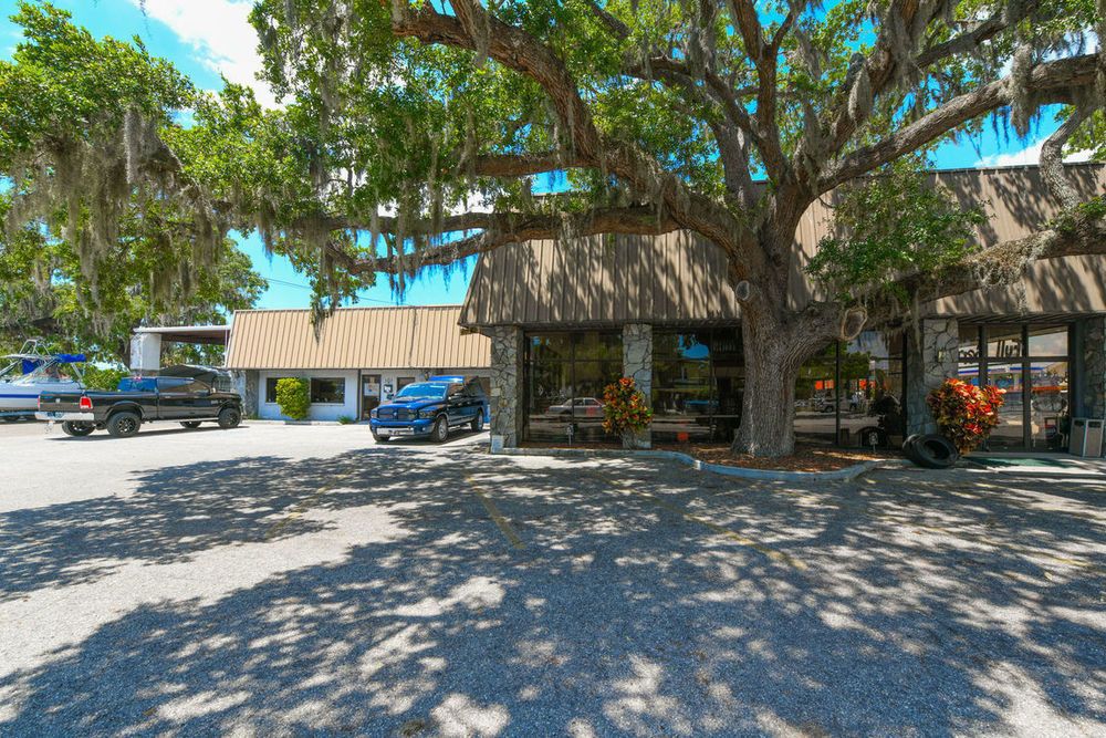 Thornton Site: 405 8th Ave W, Palmetto, FL 34221